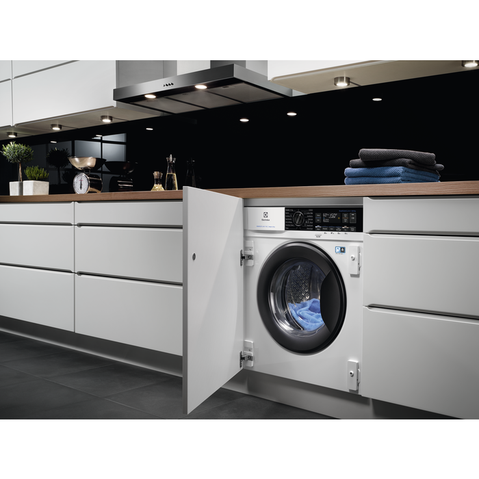 Electrolux - Máquina de lavar e secar de integrar - EN7W3866OF