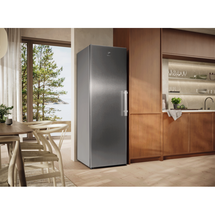 Electrolux - Arca vertical - LUT6NE28U