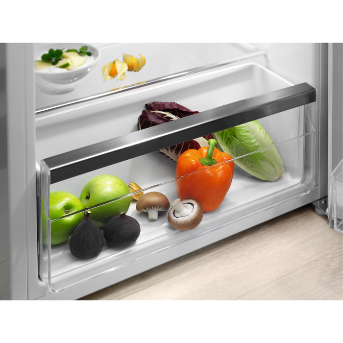 Electrolux - Frigorífico debaixo de bancada - LXB1AE15W1