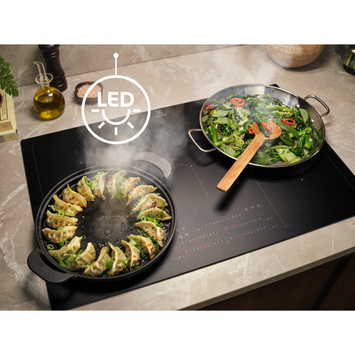 Electrolux - Exaustor de ilha - LFI769X