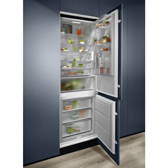 Electrolux - Combinado de integrar - ENP7TD75S