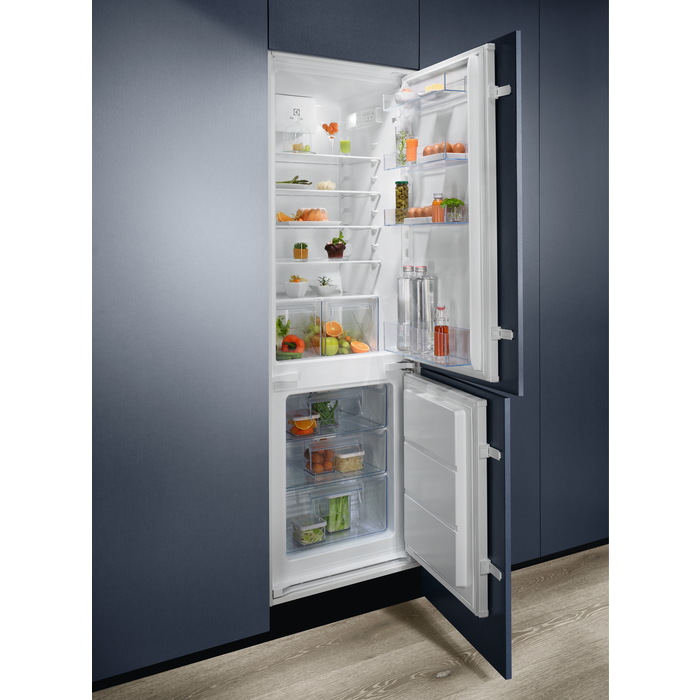 Electrolux - Combinado de integrar - LND5FE18S