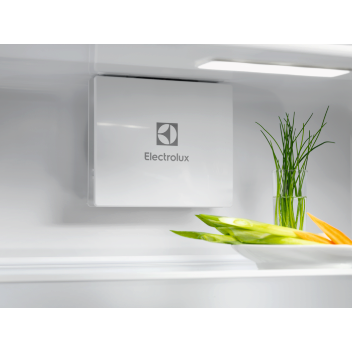 Electrolux - Frigorífico de integrar - ERD6DE18S1