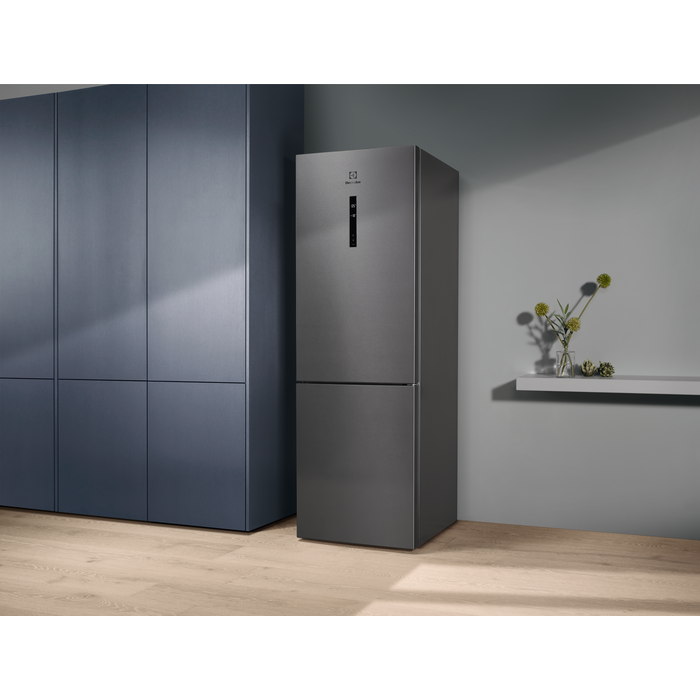 Electrolux - Combinado de livre instalação - LNT7MD32X3