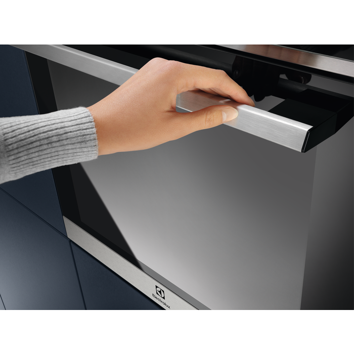 Electrolux - Forno pirolítico - EOD6P77X