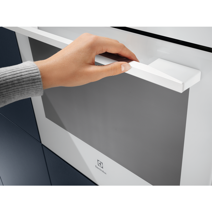 Electrolux - Forno - CKB101W
