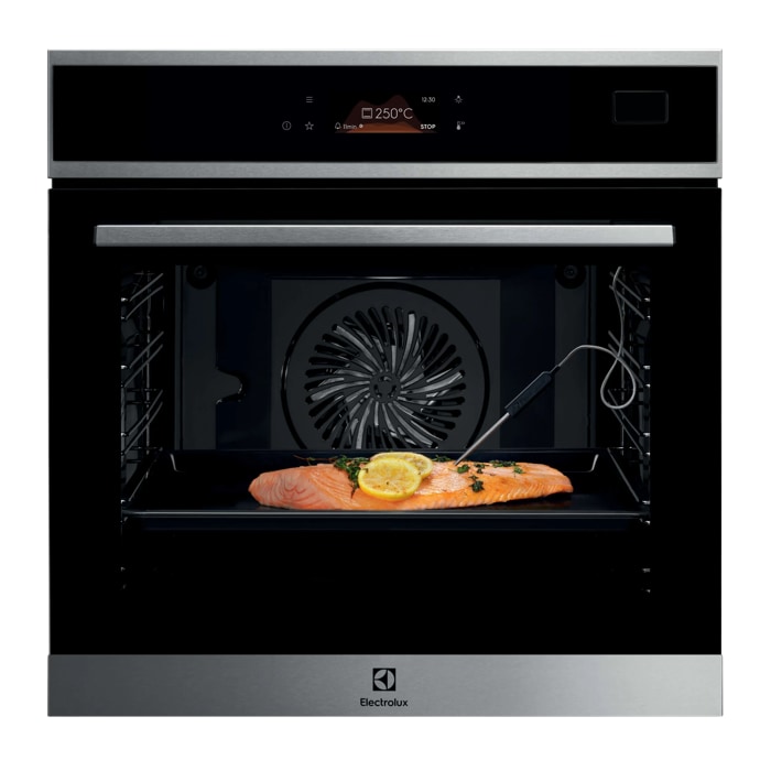 Electrolux Forno a vapor Série 800 MealAssist com SteamPro com limpeza com vapor EOB8S39X