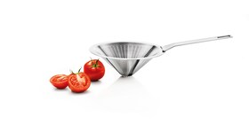 Coador chinês com tomates
