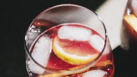 Sangria com Cravo e Canela